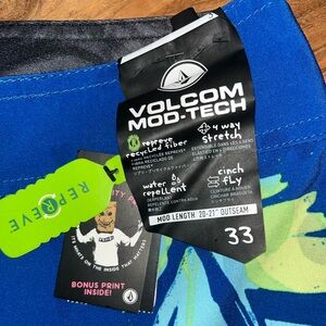 Volcom Mod Tech Board Shorts - New with Tags!